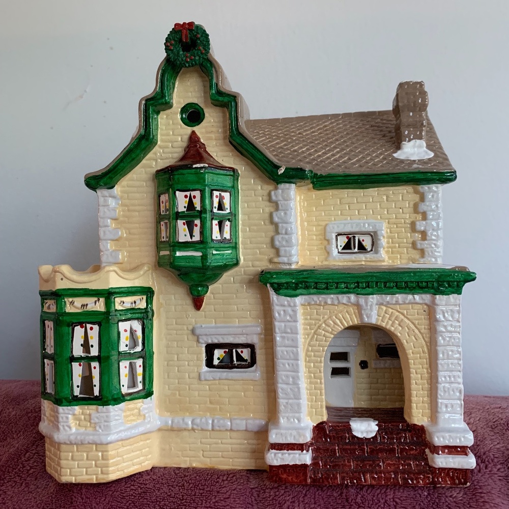 Yuletide Snow Hamlet Vintage 1989 #740  NO LIGHT